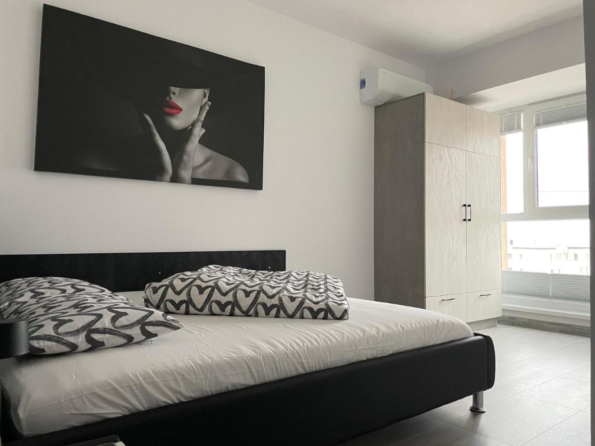 Beautiful Penthouse Lakeview W18 بوخارست المظهر الخارجي الصورة